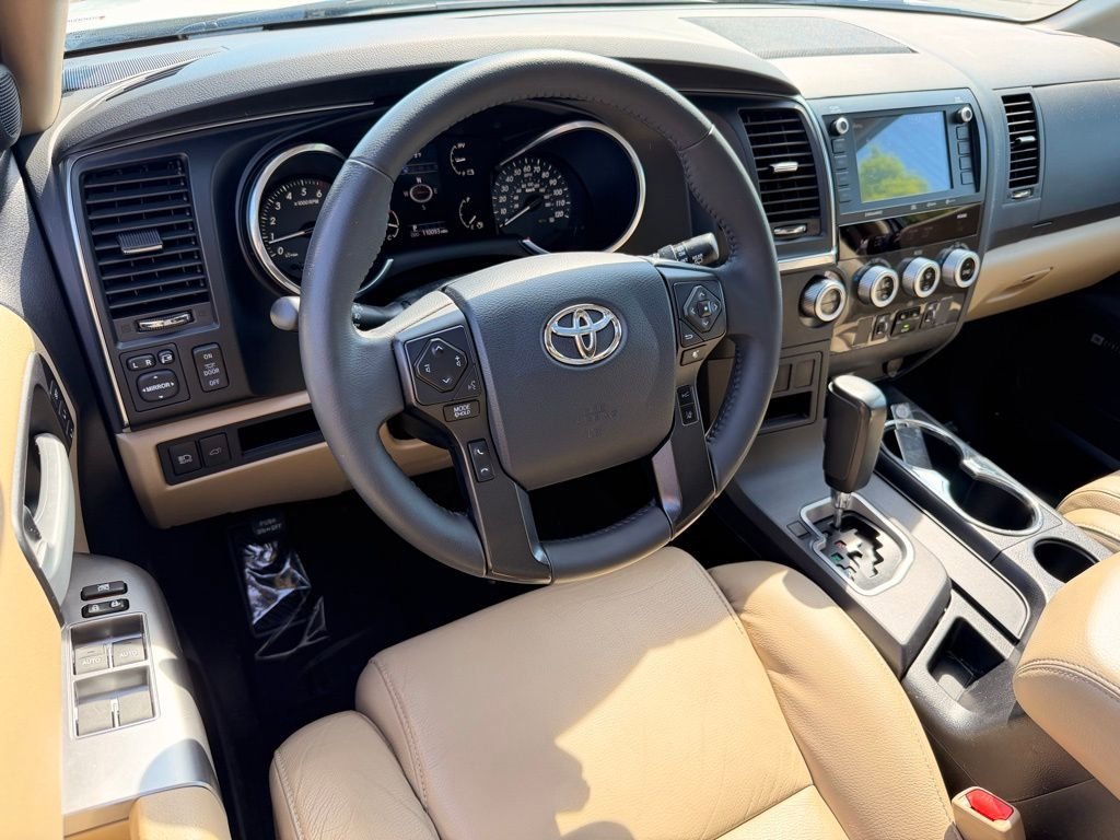 Used 2020 Toyota Sequoia Limited w/ Safety & Convenience Package image 23