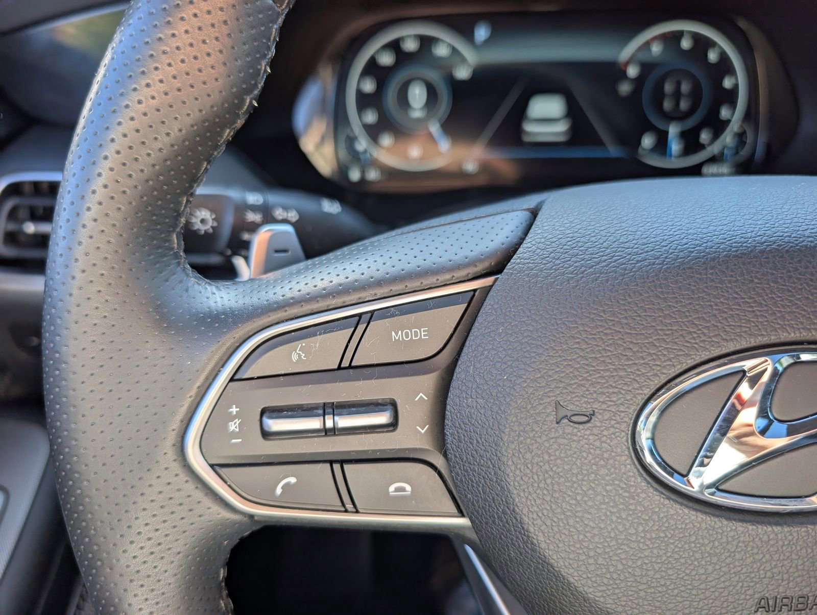 Used 2020 Hyundai Palisade Limited image 17