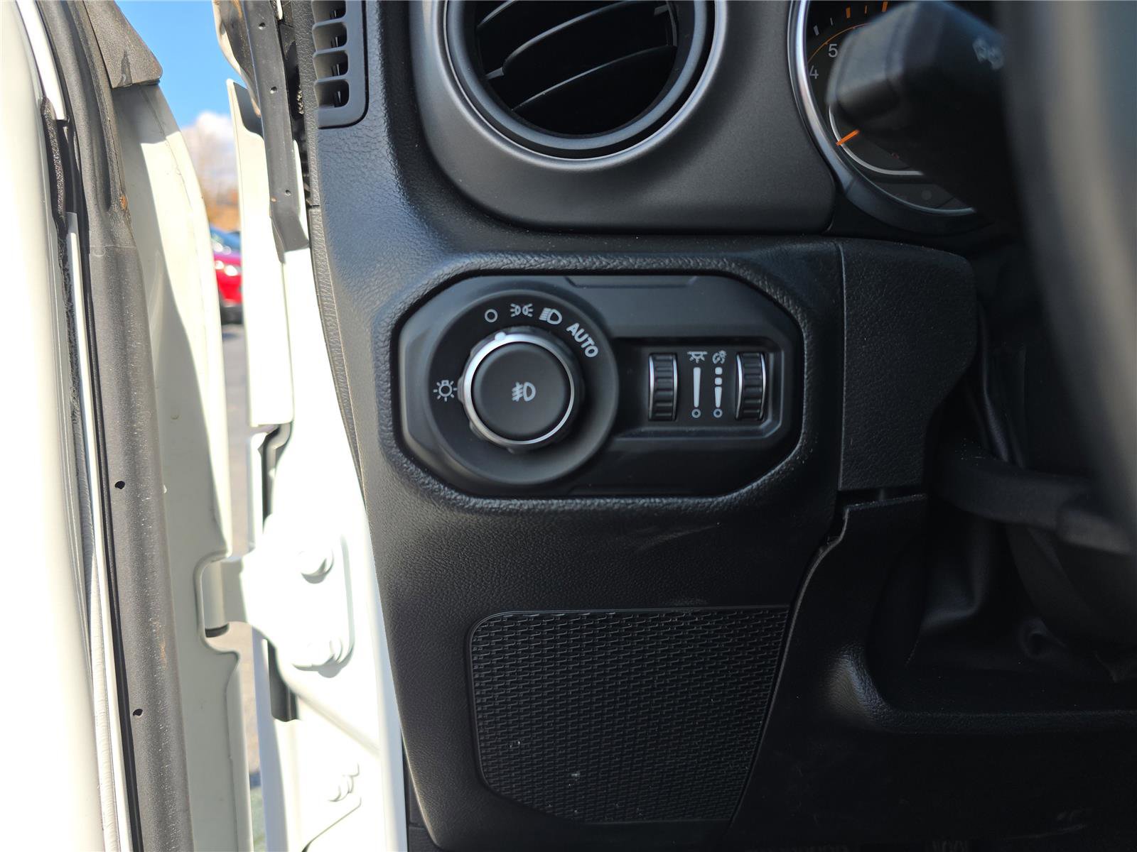 Used 2022 Jeep Wrangler Unlimited Sport image 35