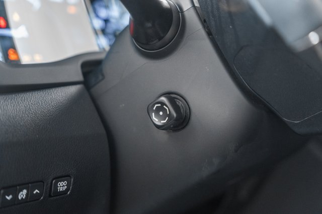 Used 2013 Lexus RX 450h AWD image 44