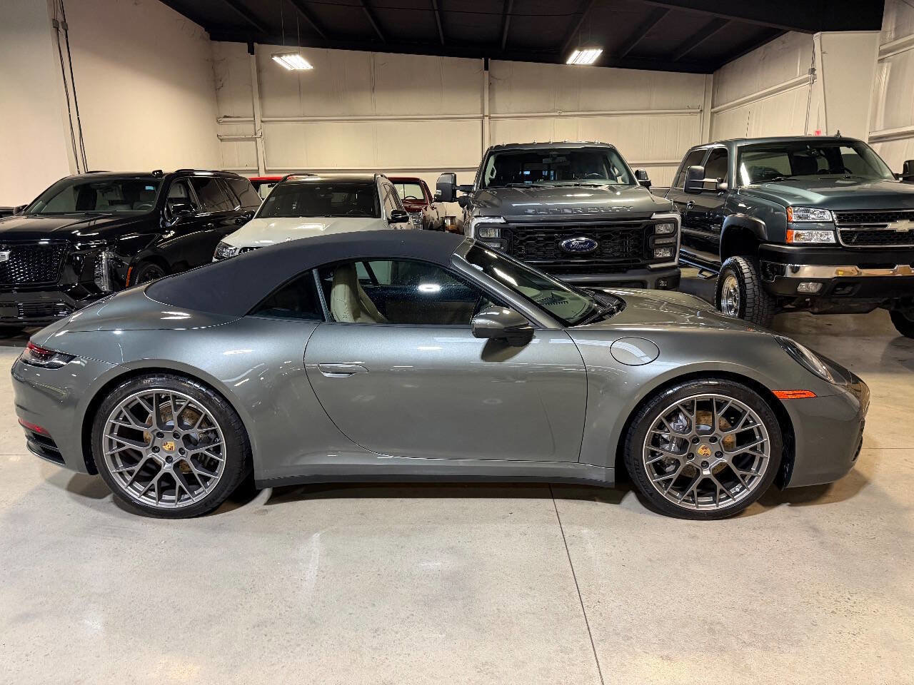 Used 2023 Porsche 911 Carrera image 55