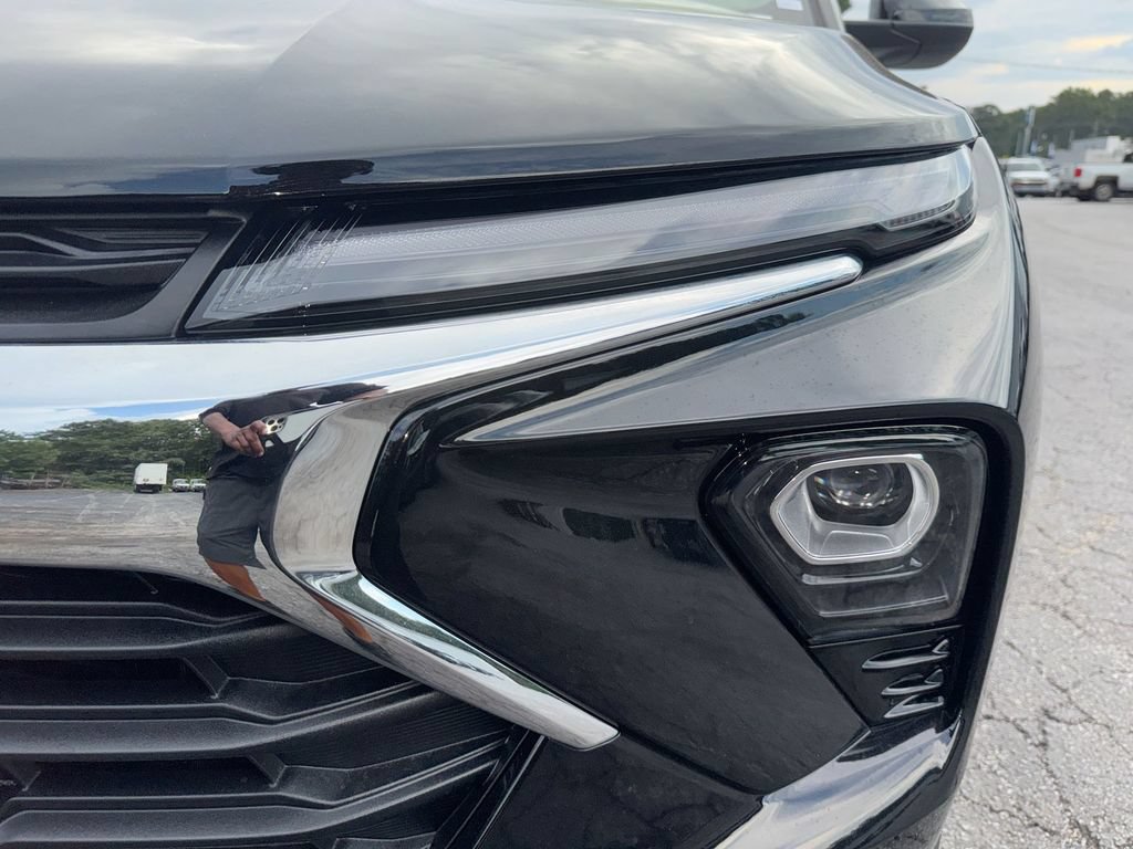 New 2026 Chevrolet TrailBlazer LT w/ LT Cold Weather Package FWD image 10