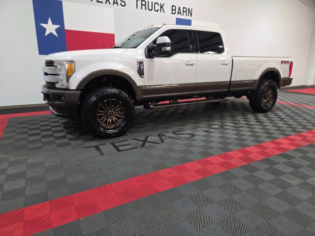 Used 2017 Ford F350 King Ranch AWD/4WD image 2