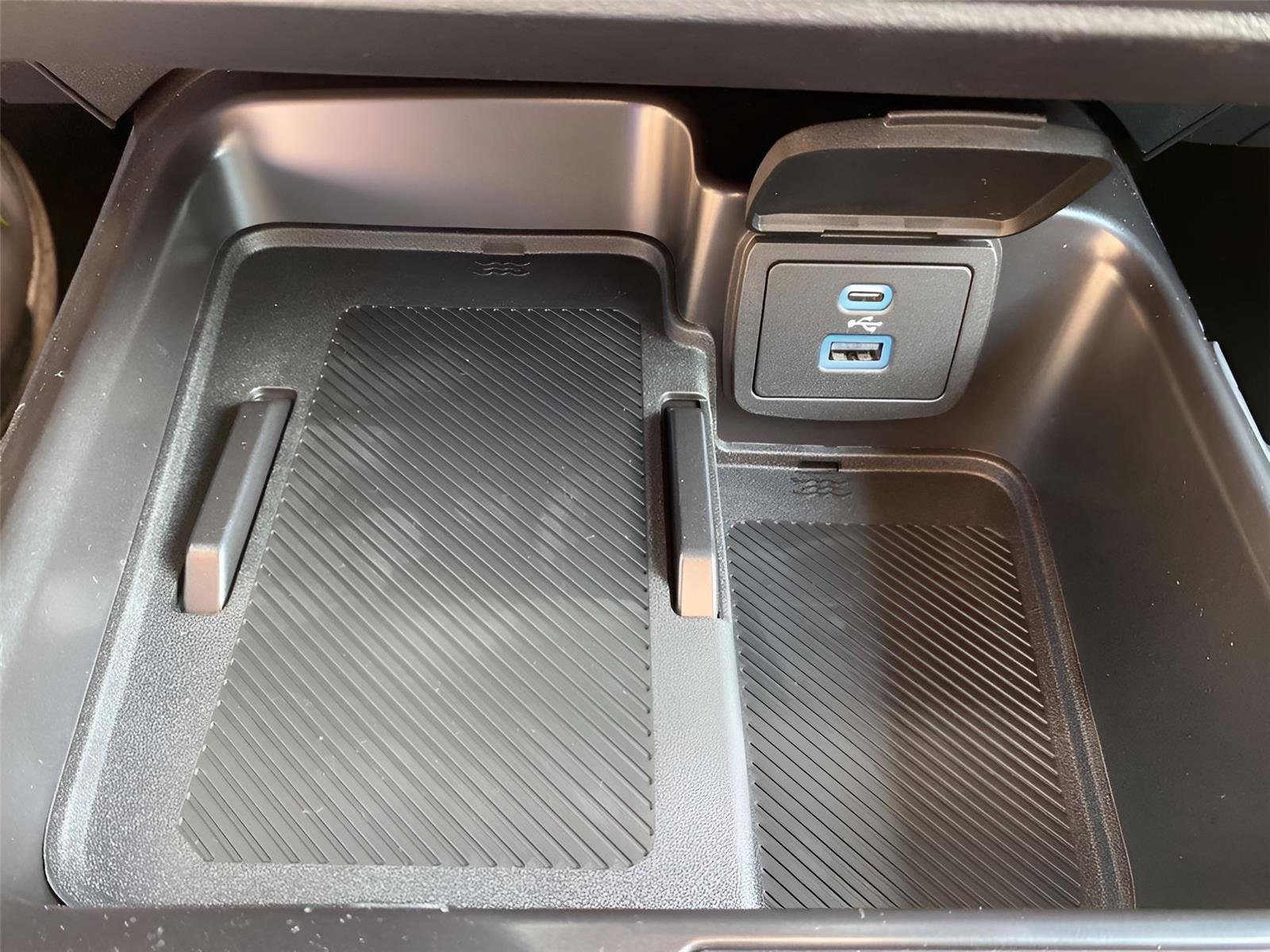 New 2025 Ford Bronco 4-Door AWD/4WD image 51