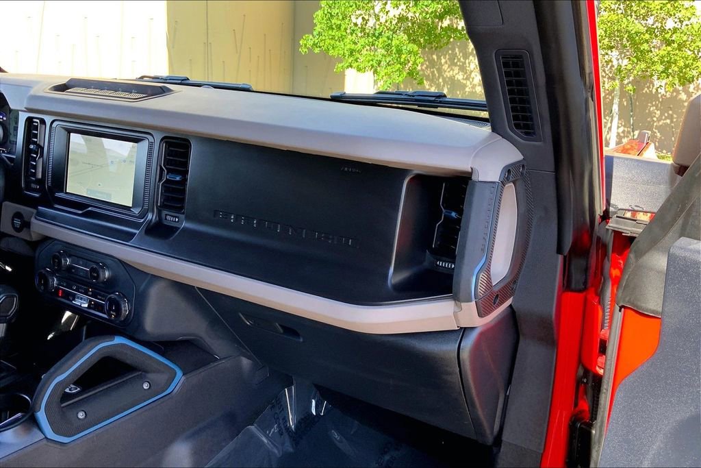 Used 2022 Ford Bronco Wildtrak AWD/4WD image 14