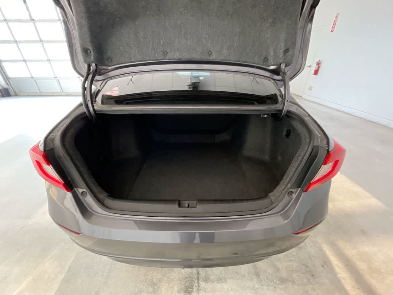 Used 2019 Honda Accord LX image 22