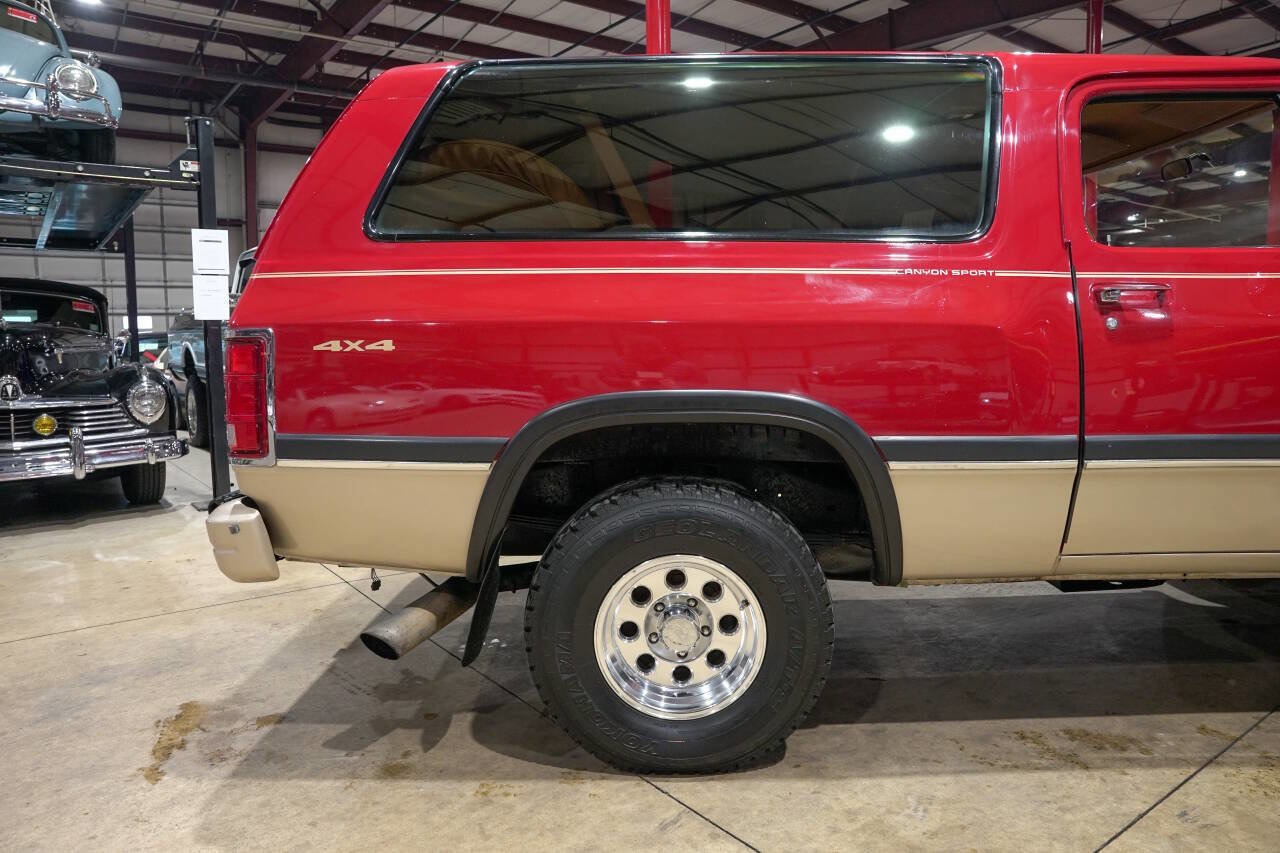 Used 1992 Dodge Ramcharger 4WD image 9