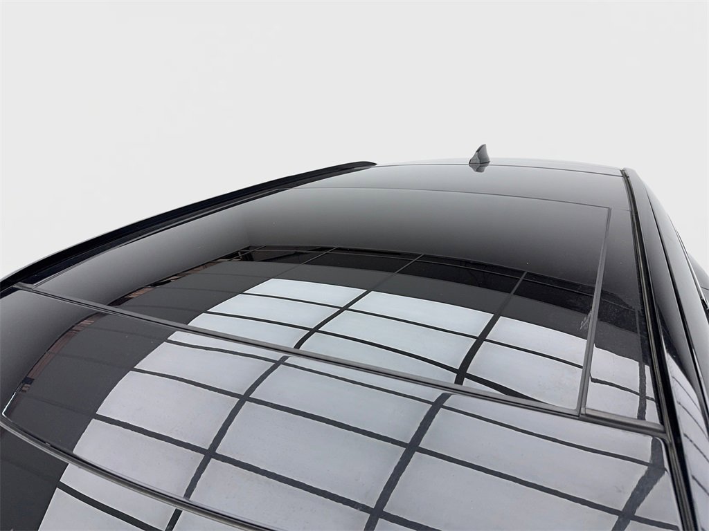 Used 2024 Jaguar F-PACE R-Dynamic S image 13