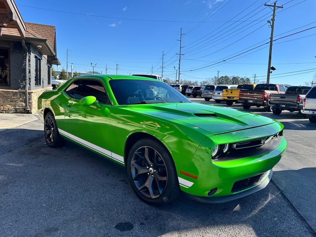 Used 2017 Dodge Challenger SXT w/ Sound Group image 6