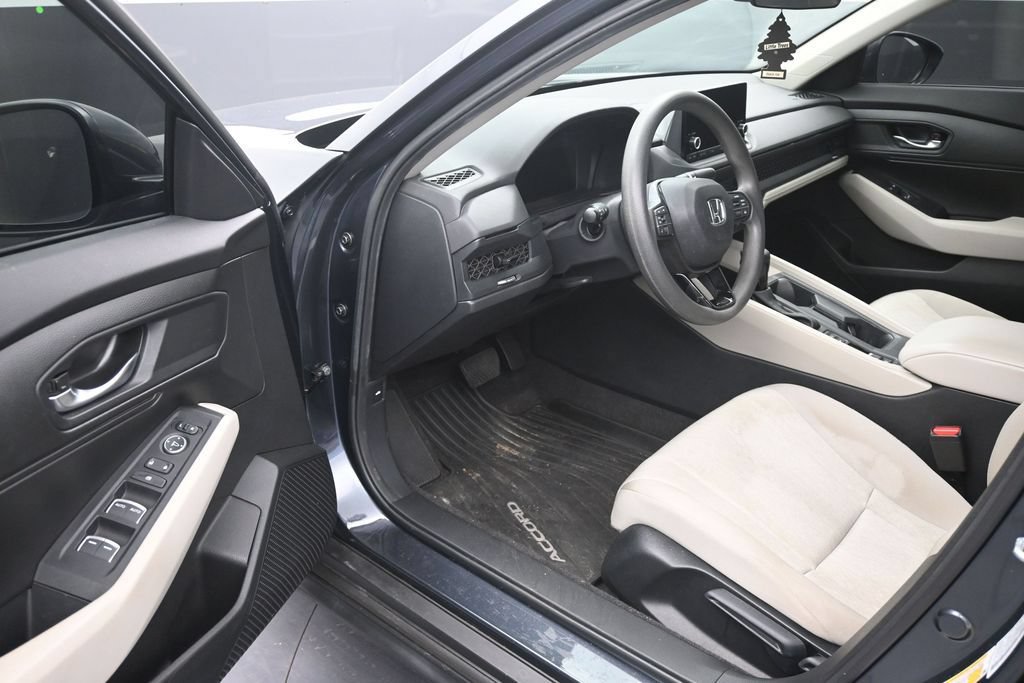 Used 2024 Honda Accord LX image 9