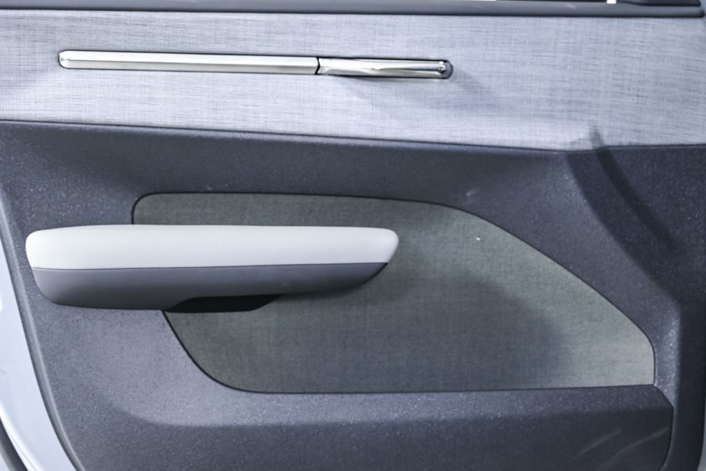 New 2026 Volvo EX30 Cross Country Ultra w/ Protection Package Premier image 6