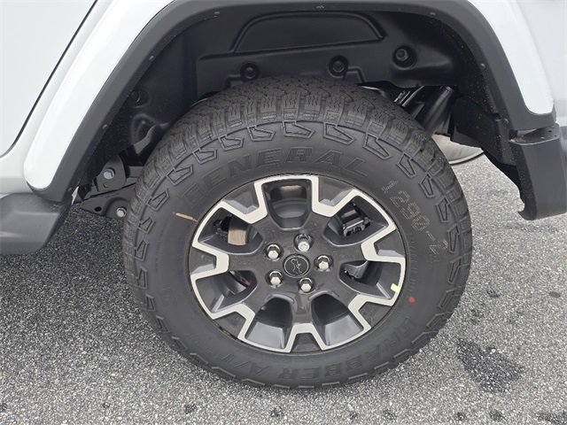 New 2025 Jeep Wrangler Sahara image 7