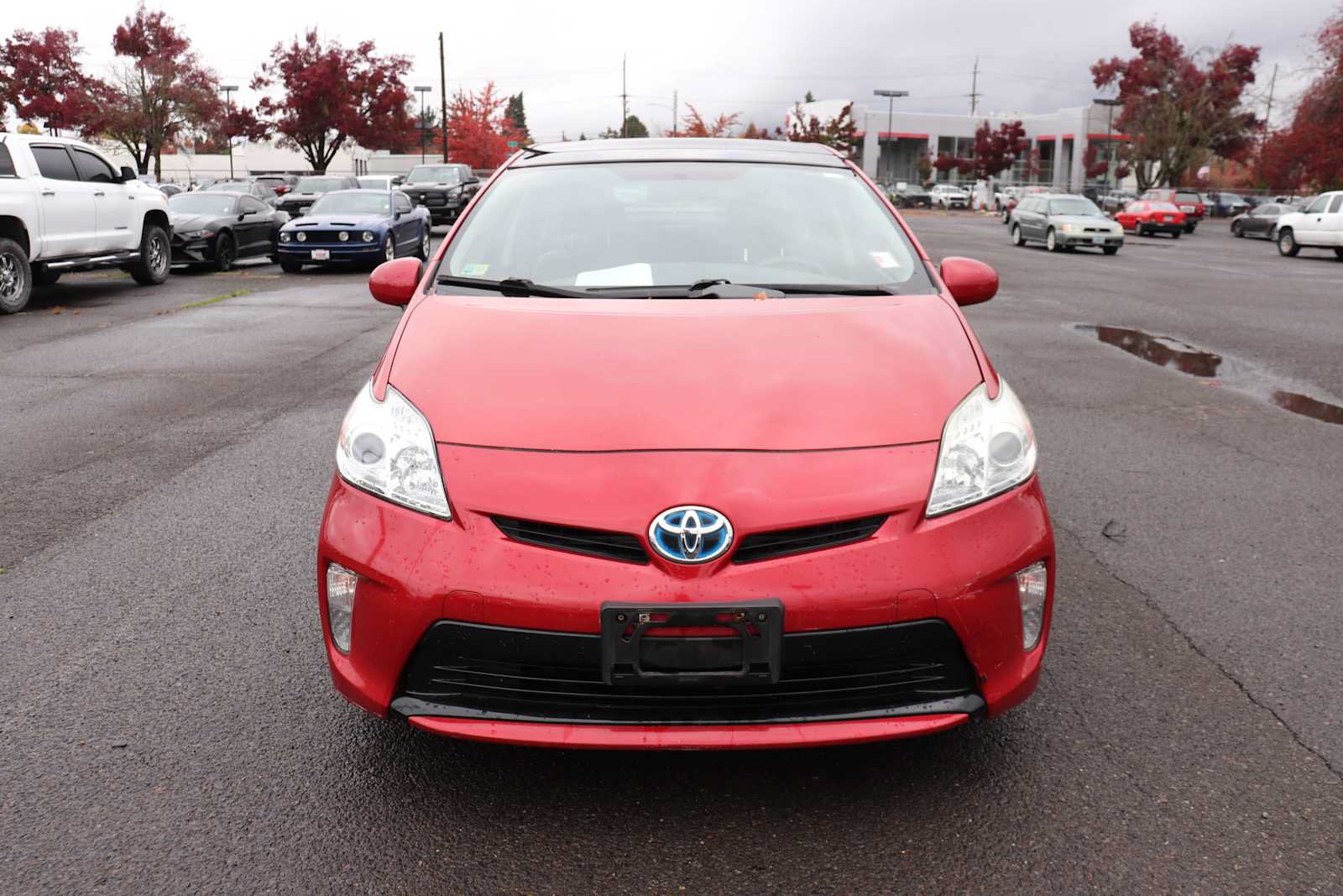 Used 2013 Toyota Prius Three w/ Solar Roof Pkg FWD image 2