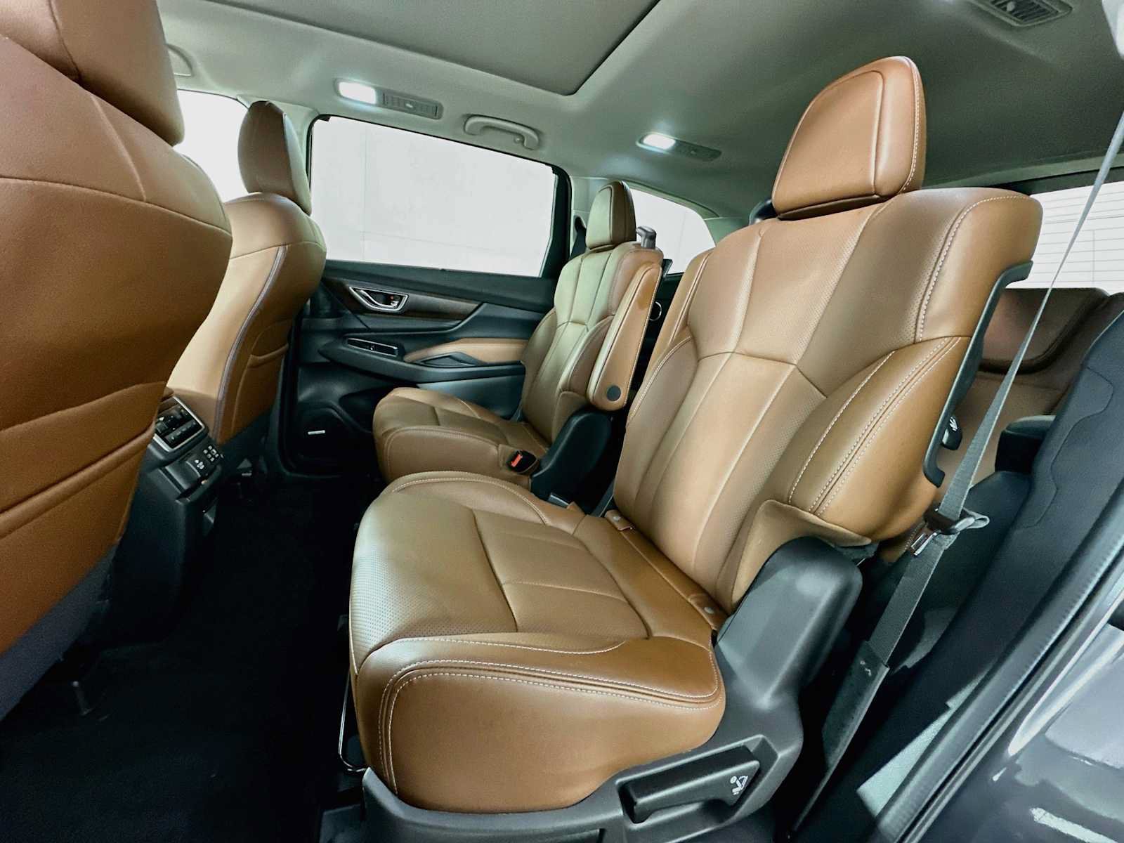 Used 2023 Subaru Ascent Touring AWD/4WD image 23