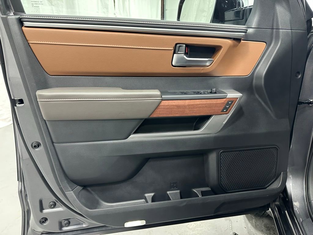 Used 2025 Toyota Tundra 1794 Edition image 8