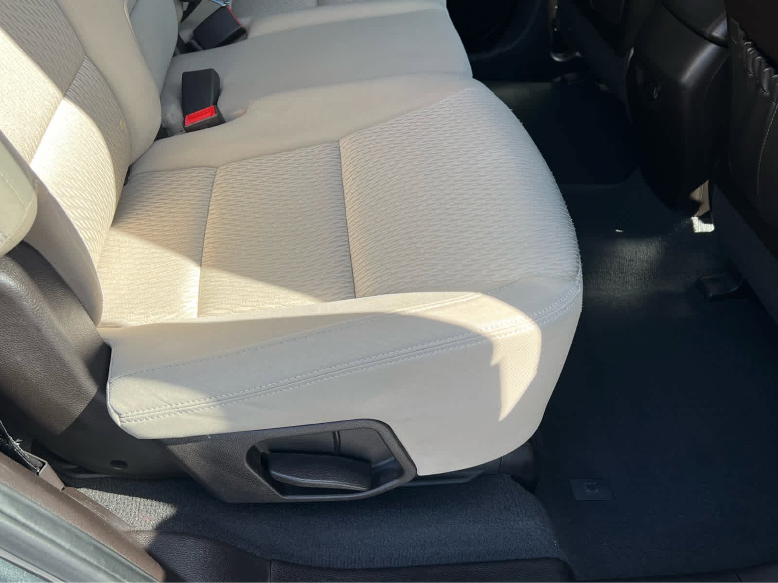Used 2014 Hyundai Santa Fe GLS image 21