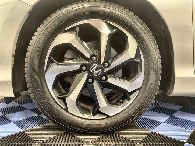 Used 2017 Honda Accord EX-L image 10