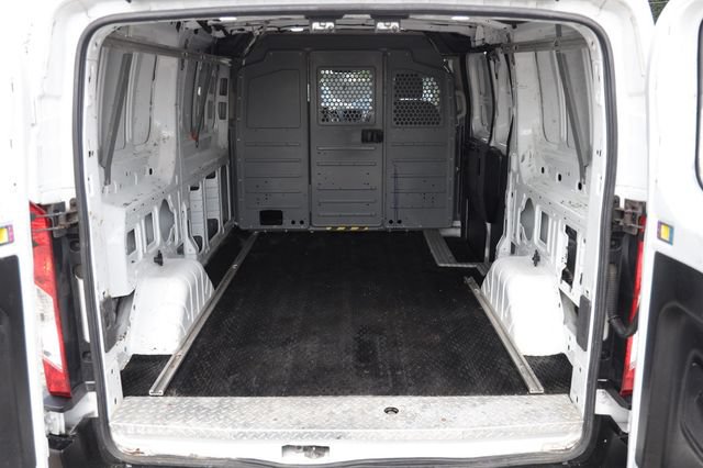 Used 2018 Ford Transit 150 130 Low Roof RWD image 11