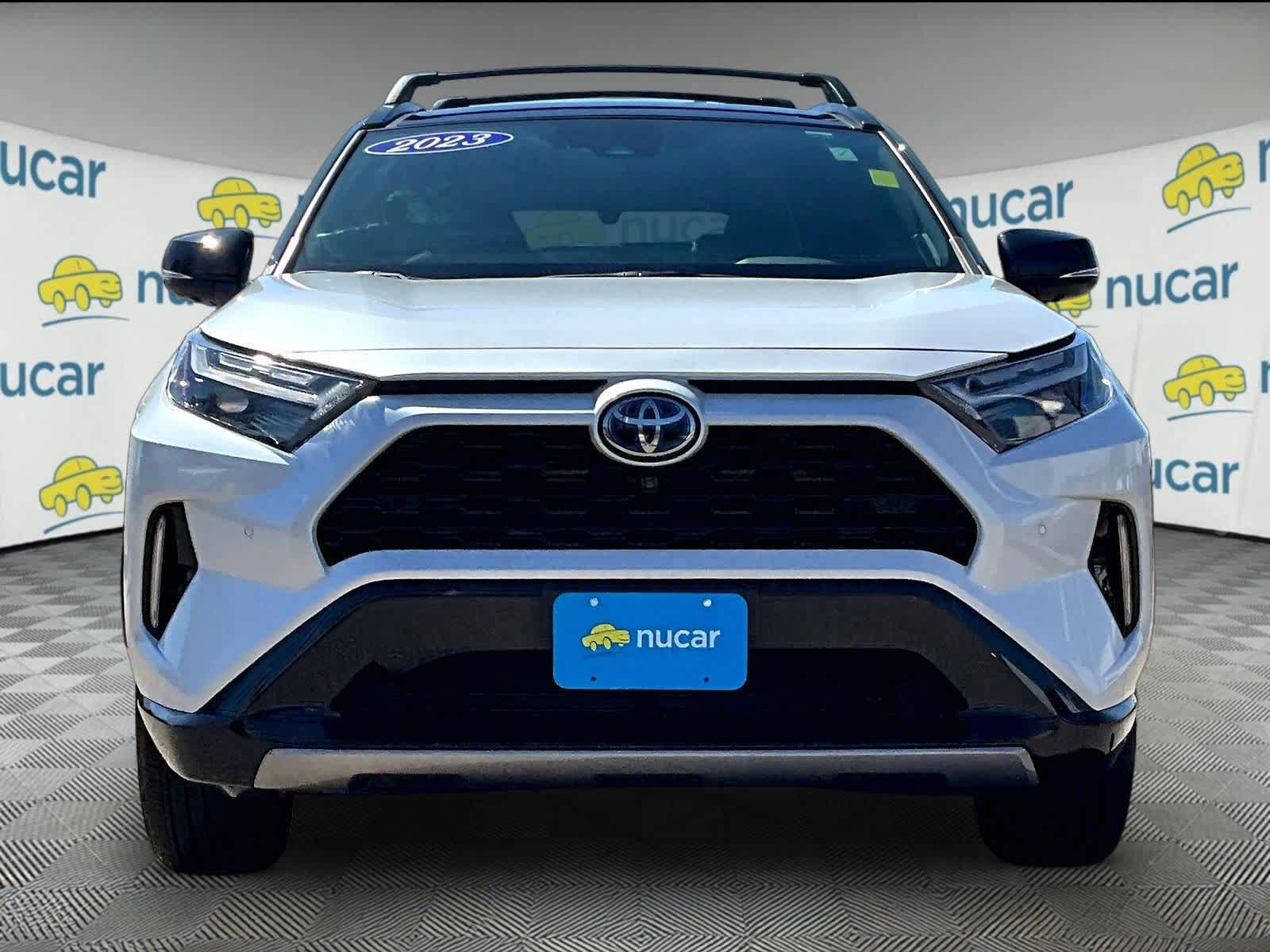 Used 2023 Toyota RAV4 XSE AWD/4WD image 2