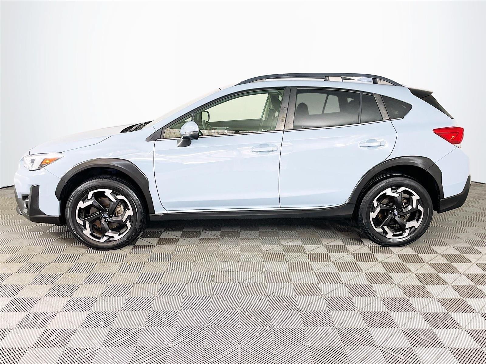 Used 2021 Subaru Crosstrek 2.5i Limited w/ Popular Package #3 AWD/4WD image 4