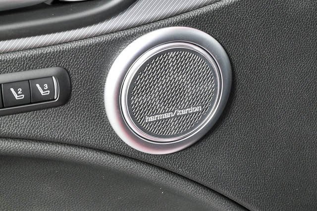 New 2026 Alfa Romeo Stelvio Sprint AWD/4WD image 4