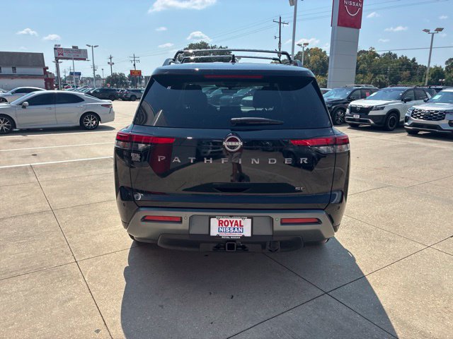 New 2026 Nissan Pathfinder SL w/ SL Premium Package FWD image 6