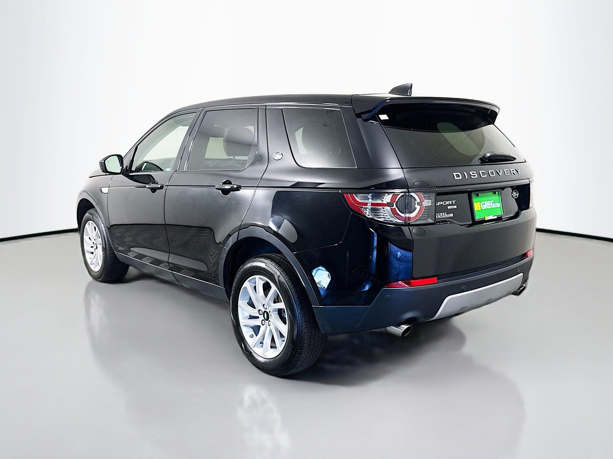 Used 2019 Land Rover Discovery Sport HSE AWD/4WD image 7