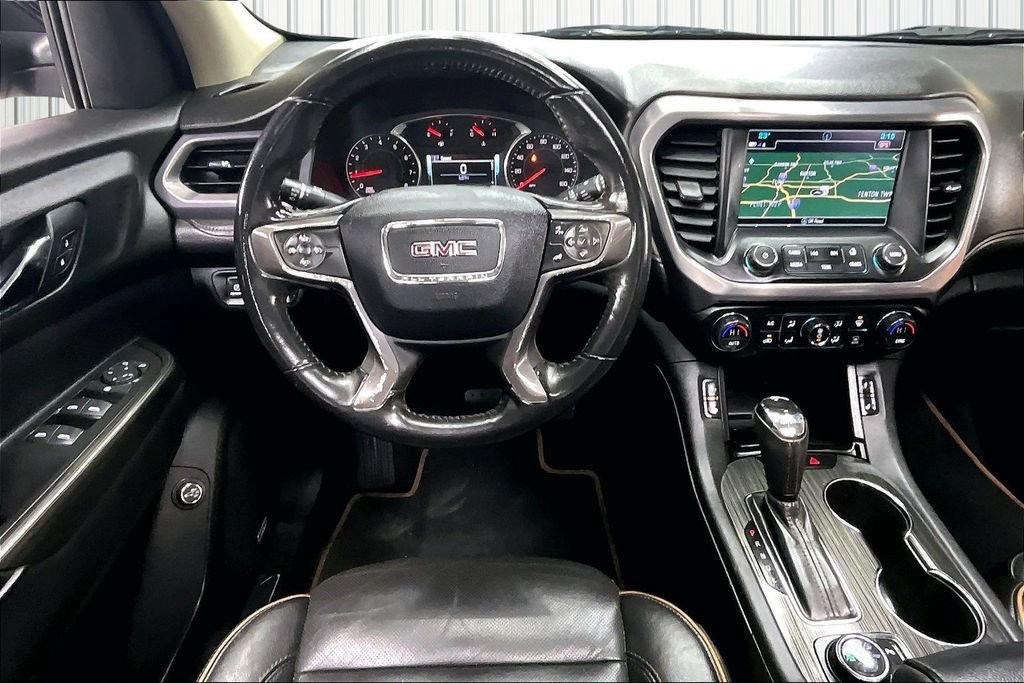 Used 2019 GMC Acadia SLT AWD/4WD image 8