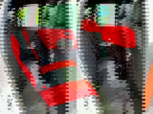 Used 2025 Mercedes-Benz GLA 35 AMG 4MATIC image 17