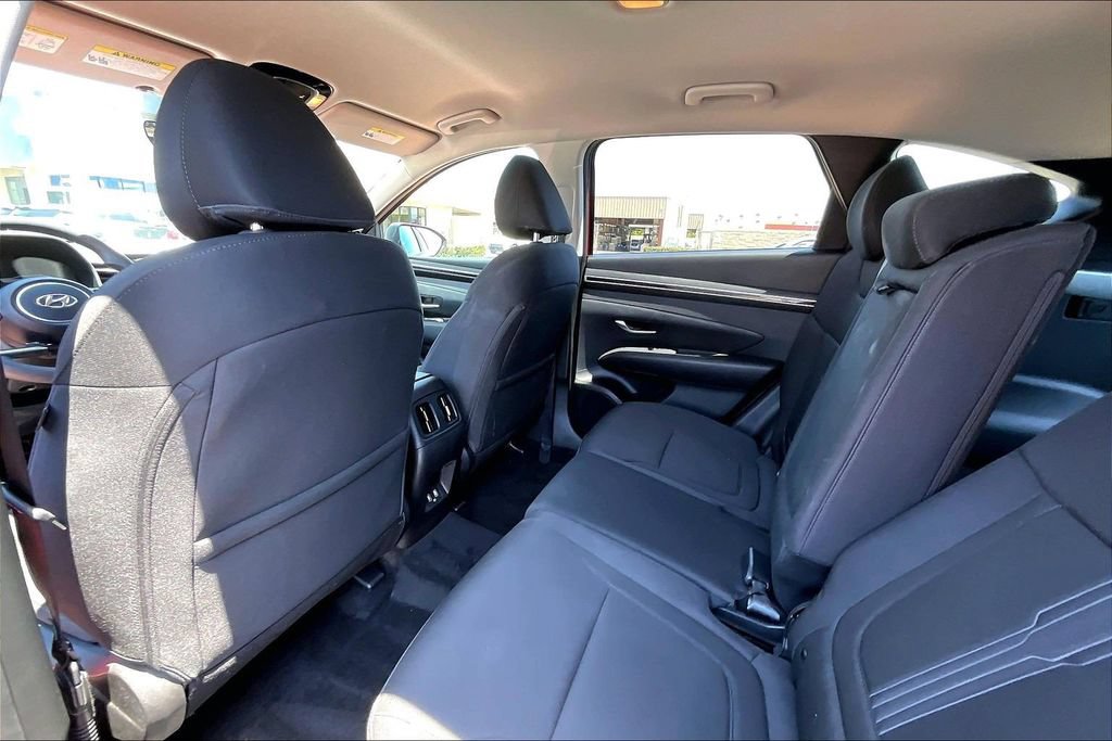 Certified 2023 Hyundai Tucson SEL AWD/4WD image 16