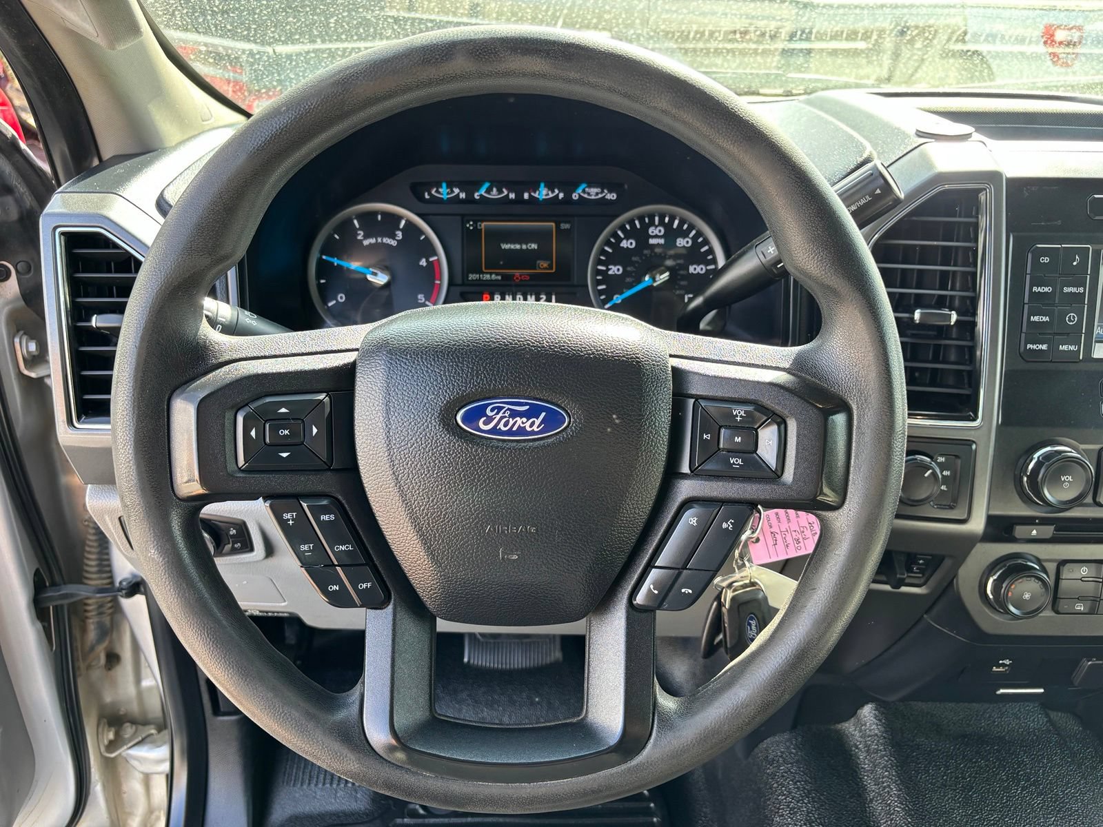 Used 2018 Ford F350 XLT w/ Camper Package AWD/4WD image 15
