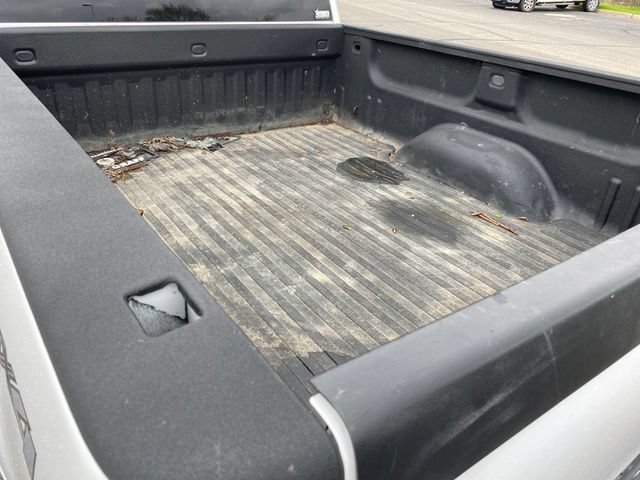 Used 2014 GMC Sierra 2500 SLT w/ SLT Convenience Package AWD/4WD image 16