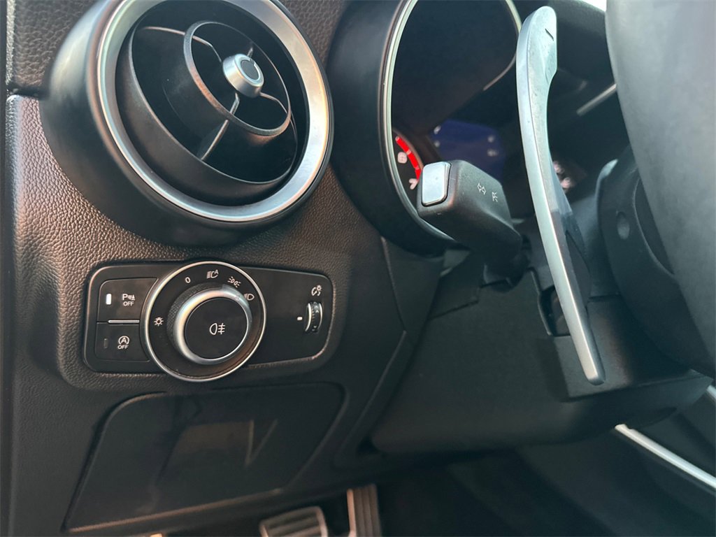 Used 2019 Alfa Romeo Stelvio Ti Sport w/ Quick Order Package 22S Sport image 33