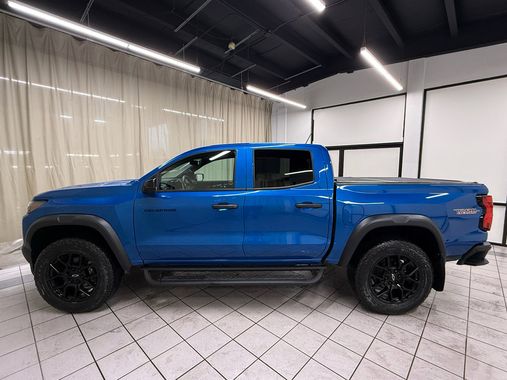 Certified 2023 Chevrolet Colorado Trail Boss w/ LPO, Dark Essentials Package AWD/4WD image 10