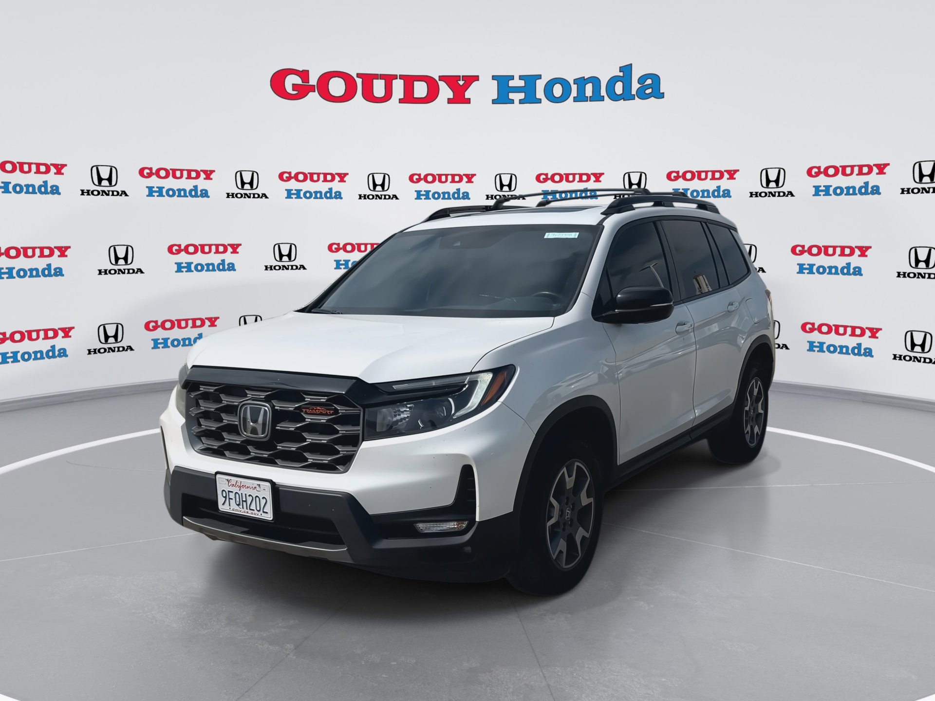 Used 2023 Honda Passport TrailSport image 4