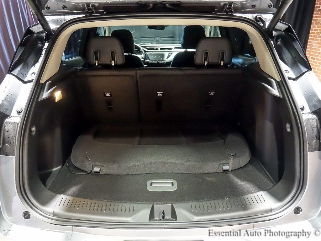 Used 2023 Buick Encore GX Select w/ Sport Touring Package image 26