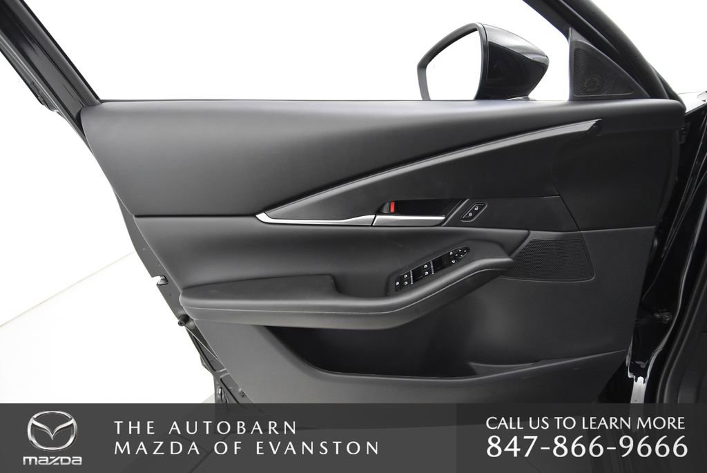 New 2026 MAZDA CX-30 AWD 2.5 S w/ Select Sport Pkg image 29