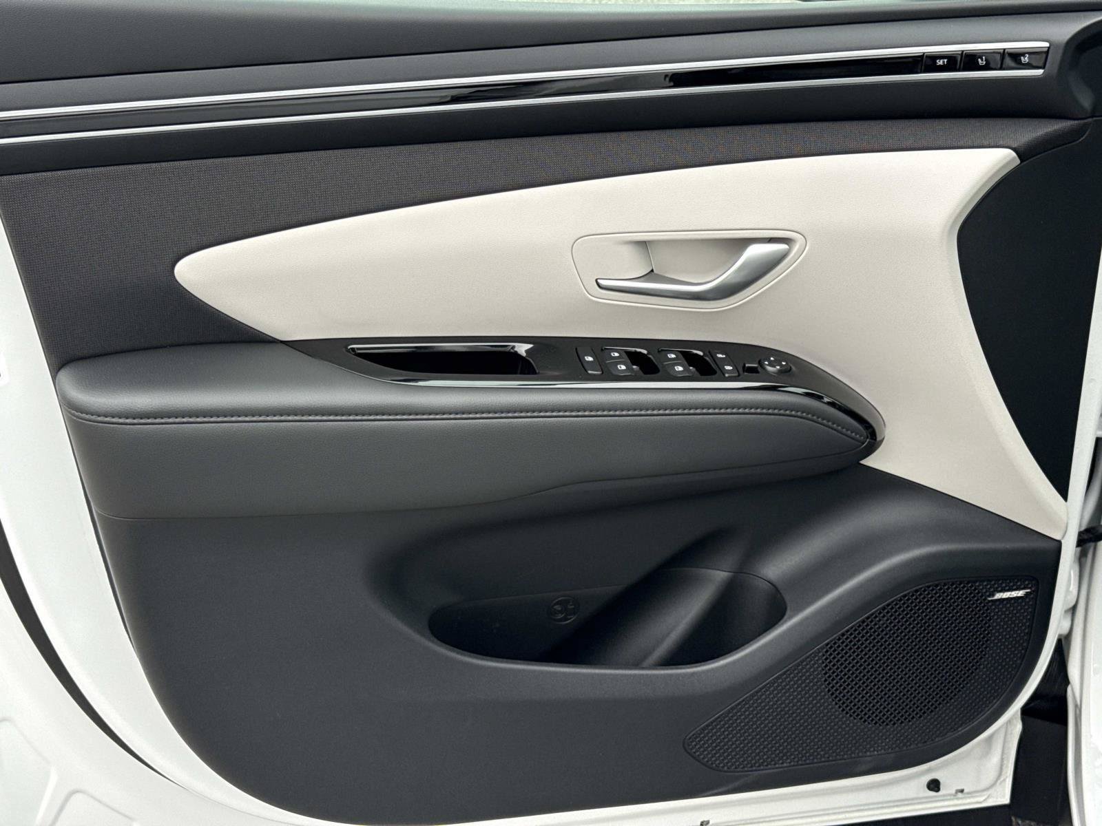 Certified 2024 Hyundai Tucson Limited AWD/4WD image 18