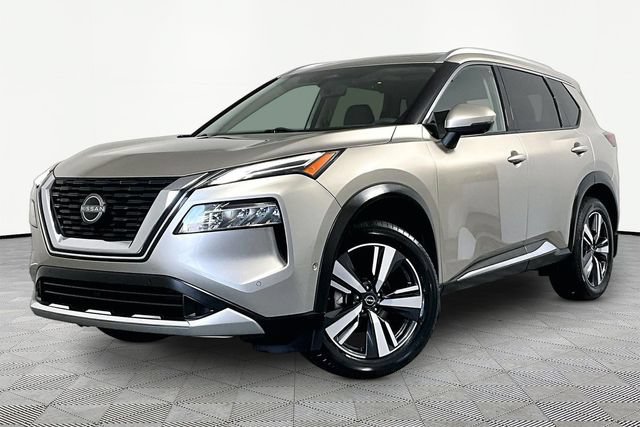 Used 2023 Nissan Rogue Platinum w/ Platinum Premium Package FWD image 3