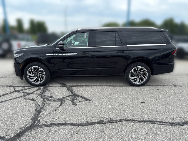 New 2027 Lincoln Navigator L Reserve AWD/4WD image 10