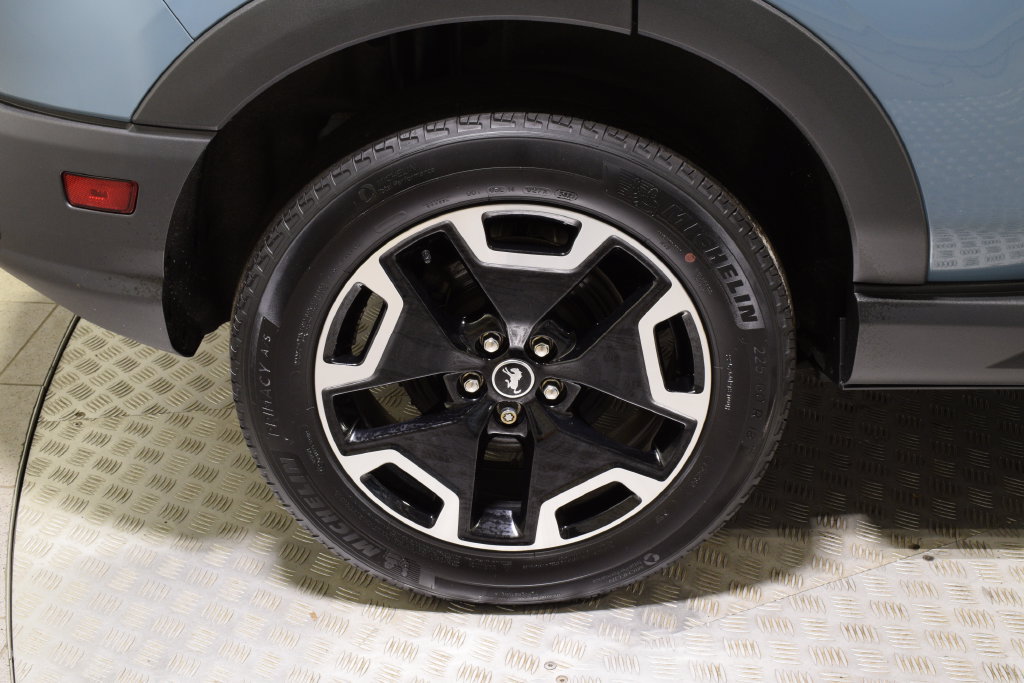 Used 2021 Ford Bronco Sport Outer Banks AWD/4WD image 35