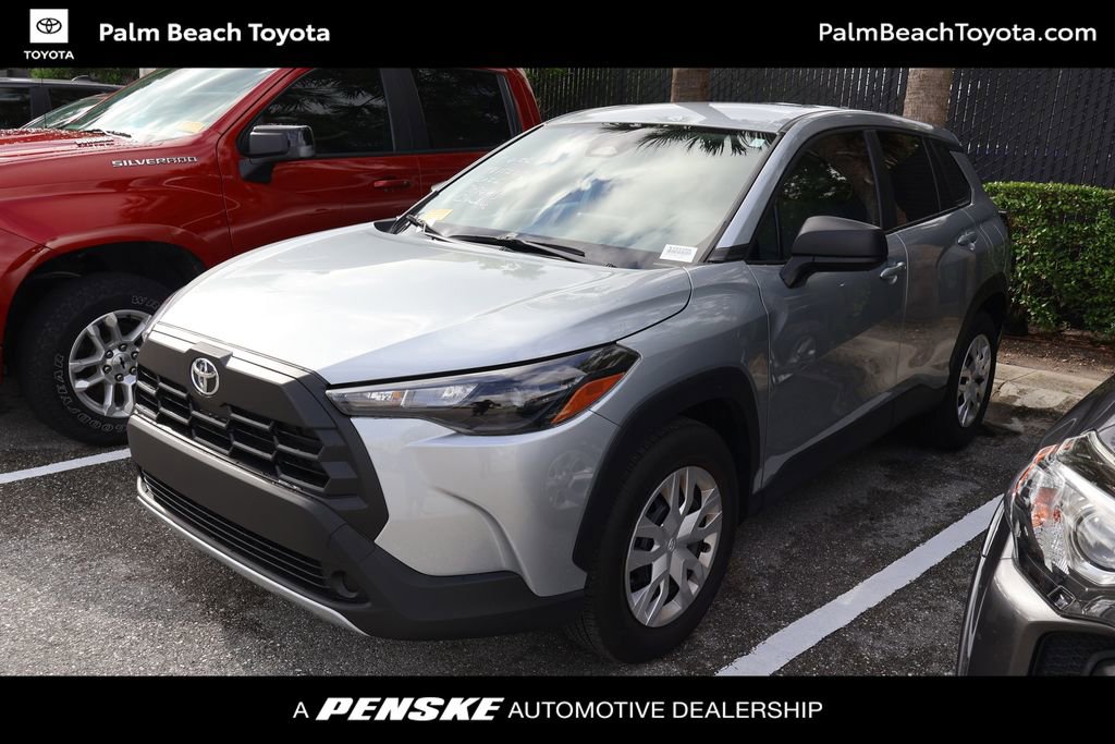 Used 2026 Toyota Corolla Cross L FWD image 1