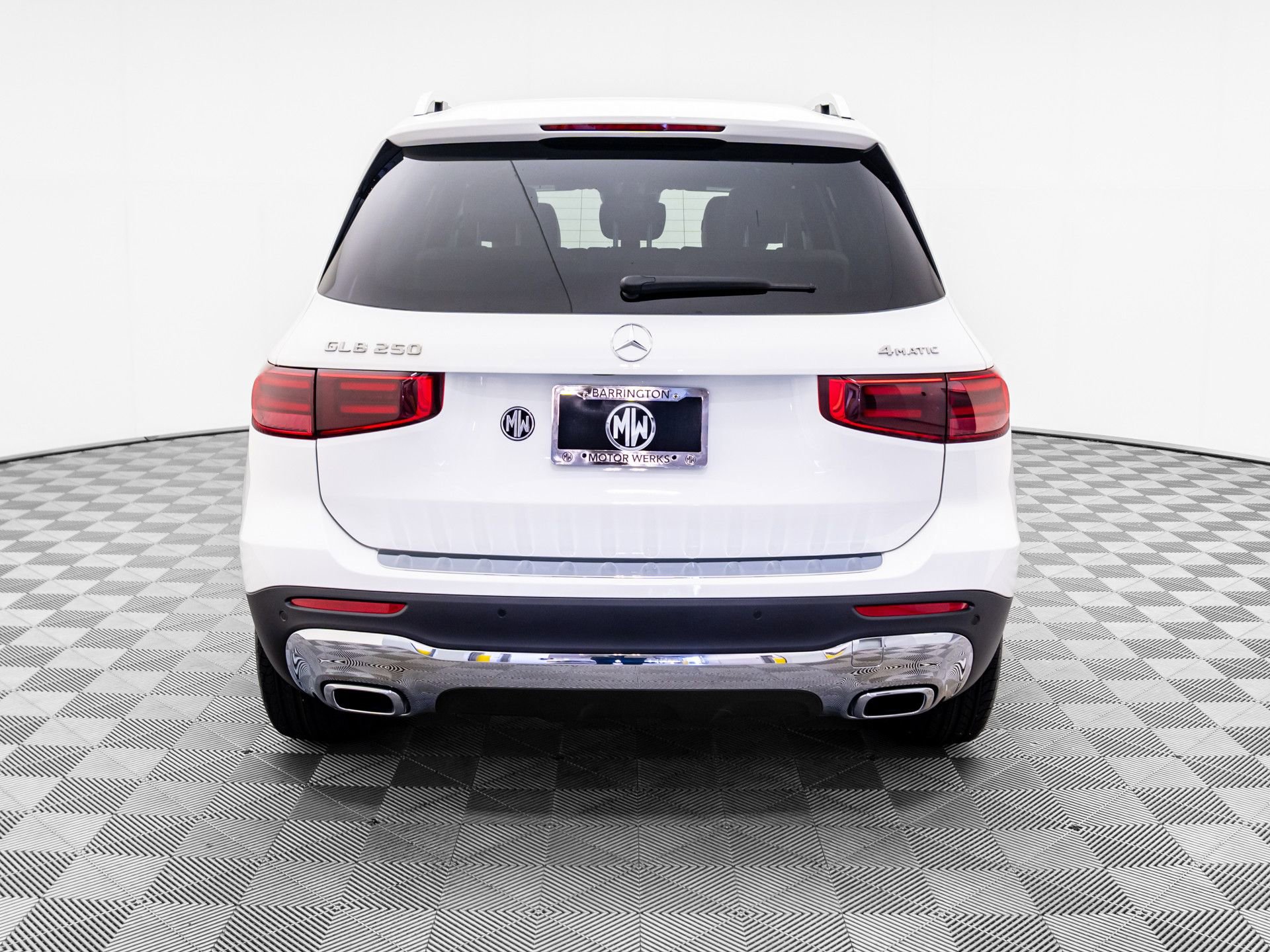 Certified 2025 Mercedes-Benz GLB 250 4MATIC image 4