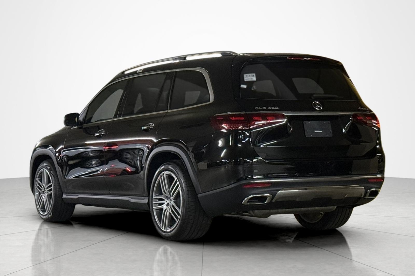New 2026 Mercedes-Benz GLS 450 4MATIC image 3