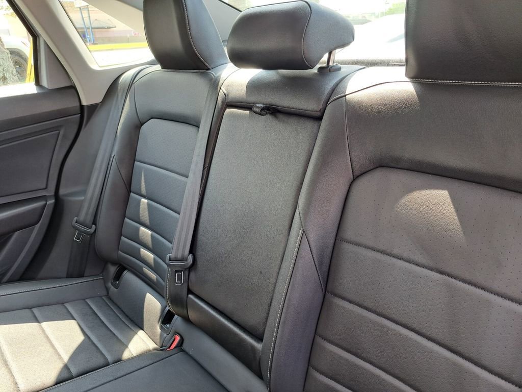 Used 2024 Volkswagen Jetta SE image 22