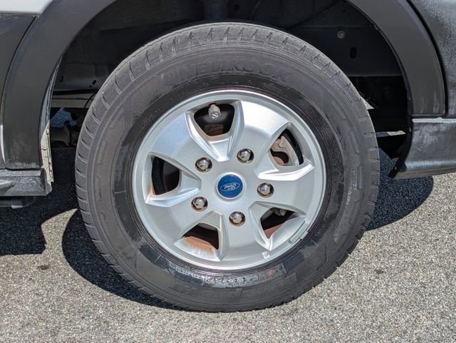 Used 2019 Ford Transit 250 148 High Roof Extended image 11