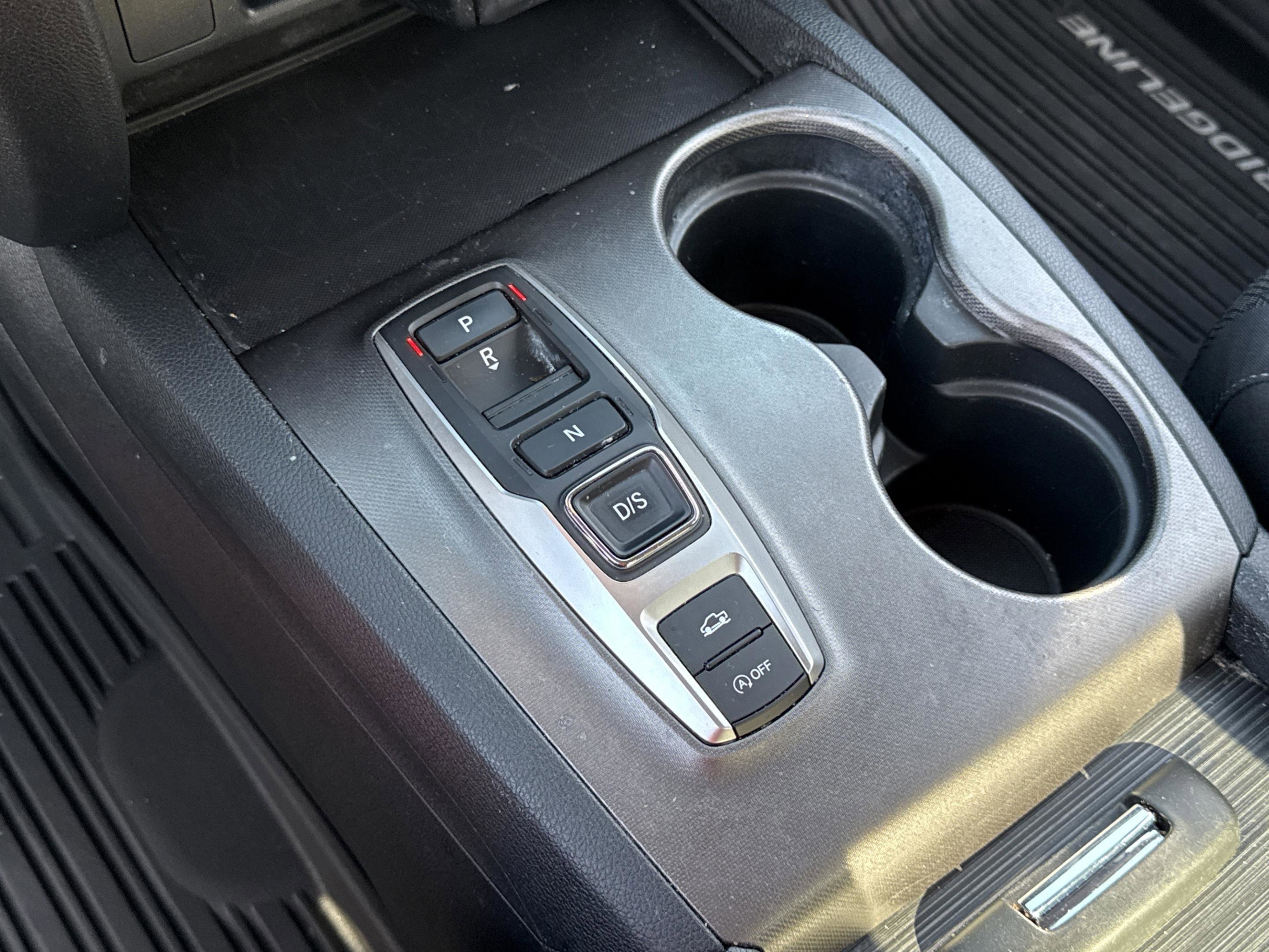 Used 2023 Honda Ridgeline Sport image 14