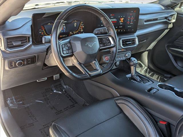 Used 2025 Ford Mustang Premium RWD image 10