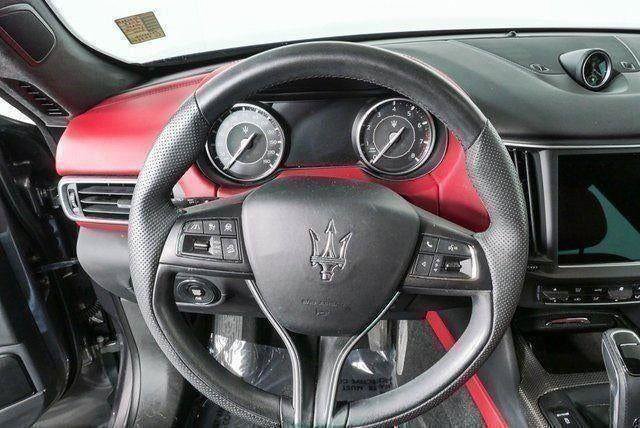 Certified 2023 Maserati Levante GT AWD/4WD image 9
