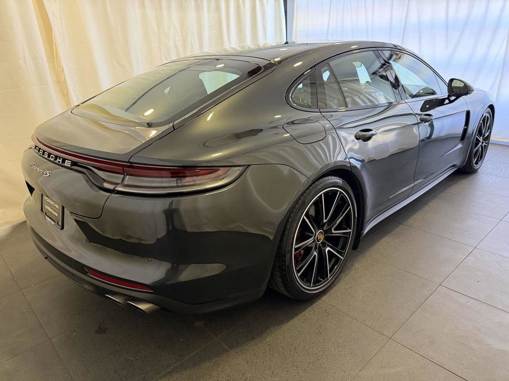 Certified 2023 Porsche Panamera 4S AWD/4WD image 9
